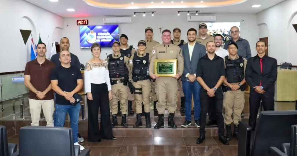 Sargento Alisson Tomé recebe Título de Cidadão Honorário de Alfenas