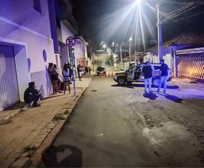 Jovem morre após ser atropelado por carro que fugiu do local em Campestre