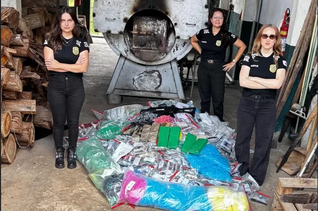 Polícia Civil de Alfenas realiza incineração de 20 kg de drogas e materiais do crime