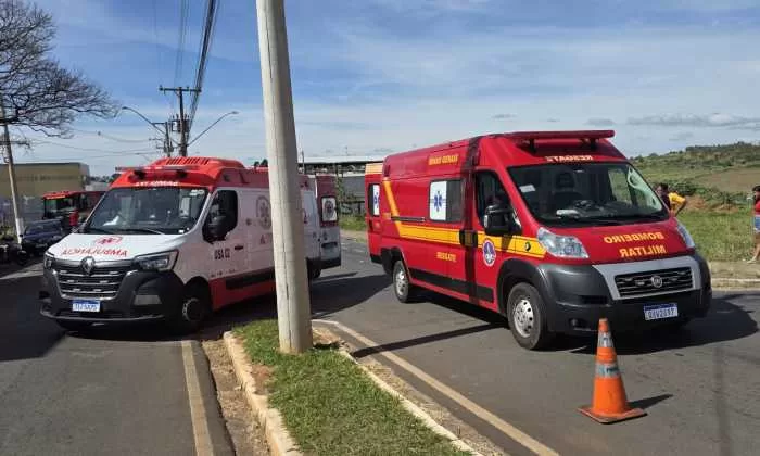 Acidente na BR-369 em Alfenas deixa três pessoas feridas após perda de controle do veículo
