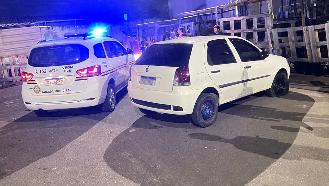 Guarda Municipal de Alfenas recupera veículo furtado após perseguição e colisões