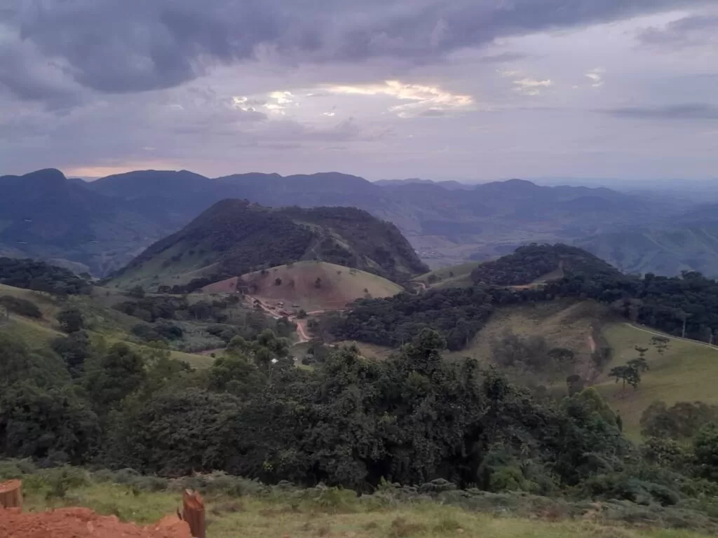 Ciclistas de Alfenas percorrem 230 km em 24 horas pelo Caminho da Fé