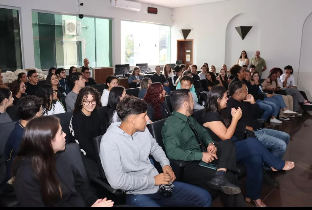 Parlamento Jovem de Alfenas 2026 Foca na Promoção da Inclusão e Diversidade