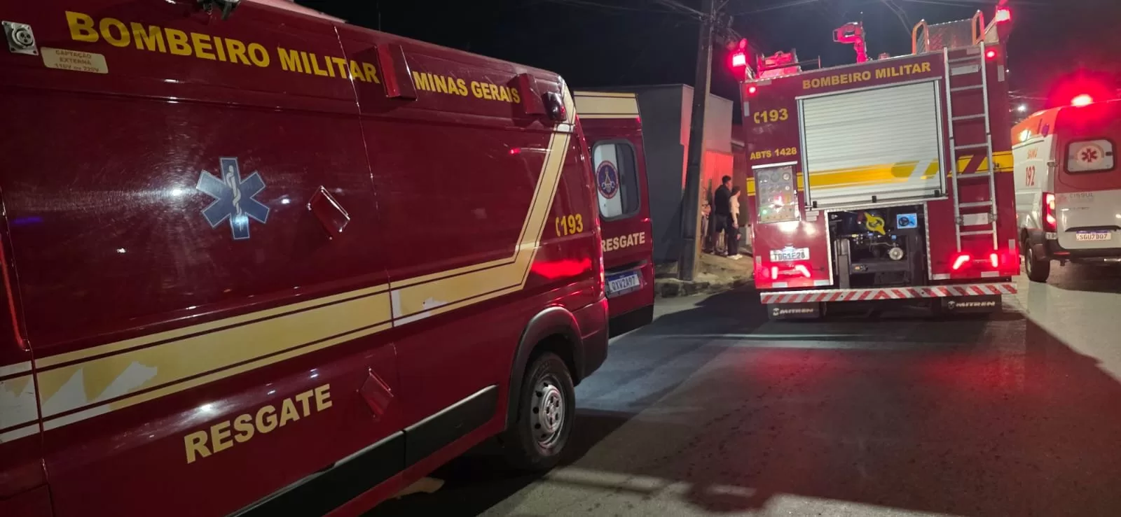 Motociclista fica ferido após colisão com carro no Jardim São Paulo III, em Alfenas