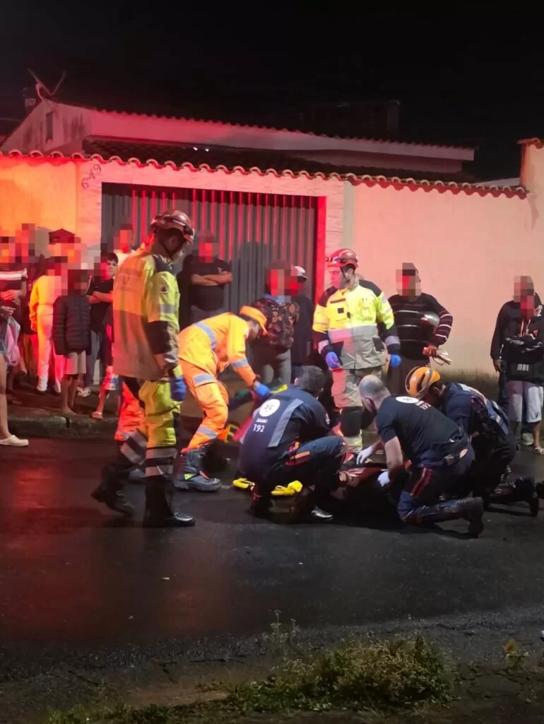 Três acidentes com motociclistas mobilizam equipes de emergência em Alfenas