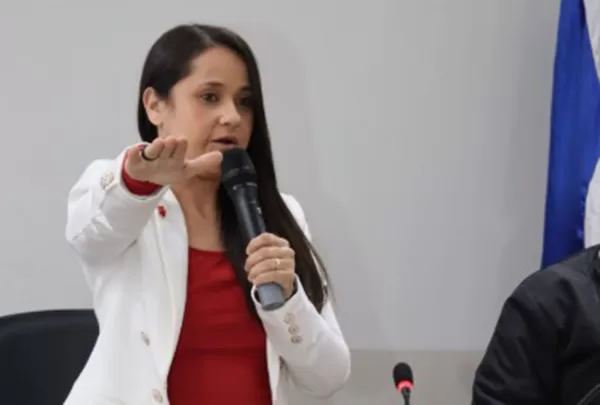 Marina Gissi assume liderança do governo na Câmara de Alfenas e busca diálogo político
