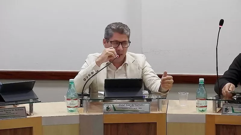 Projeto de lei sobre carreira dos servidores de Alfenas está paralisado na Câmara