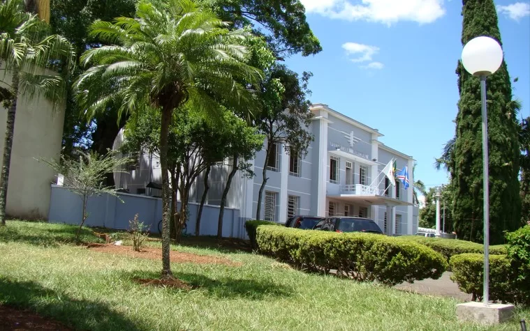 Prefeitura de Alfenas retira projeto de novo regime jurídico dos servidores da Câmara