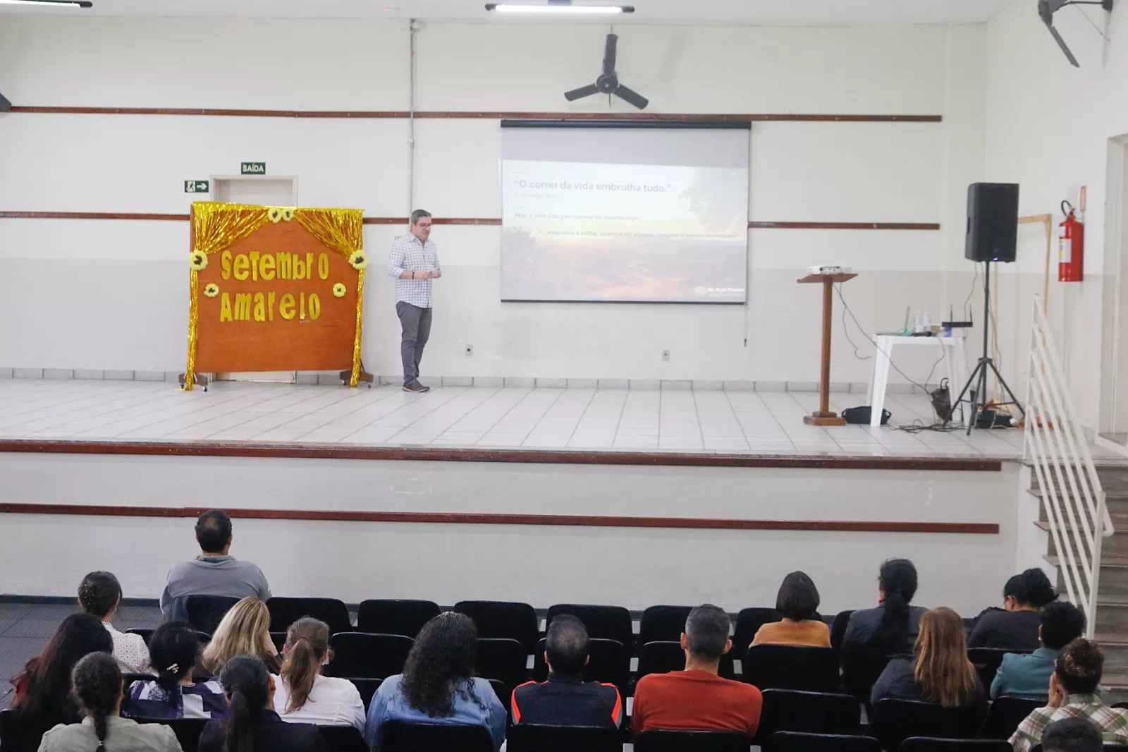 Setembro Amarelo promove encontros sobre saúde mental para profissionais em Alfenas