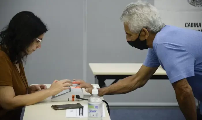 Aposentados e pensionistas do INSS que votarem em outubro terão Prova de Vida automática