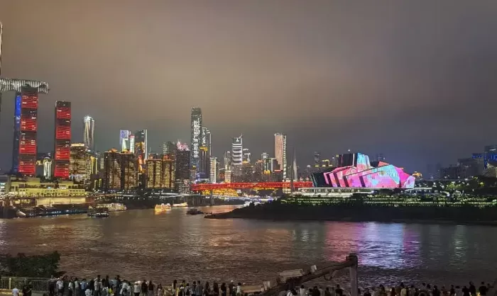 Chongqing mostra a transformação econômica e industrial da China