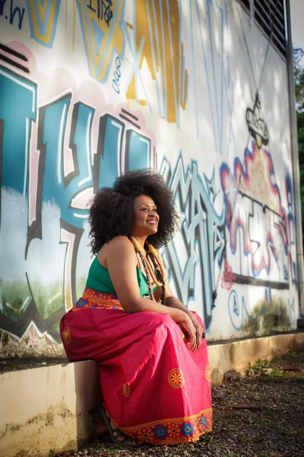 Marina Rosa celebra 15 anos de carreira com show em Alfenas e reforça ativismo cultural