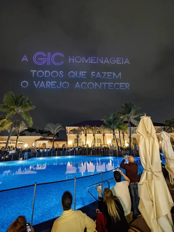 GIC Brasil apresenta show com 600 drones em homenagem à ABRAS e destaca expansão no varejo