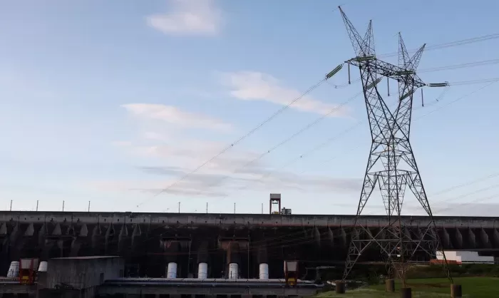 Conta de luz terá bandeira verde em outubro e ficará sem cobrança adicional