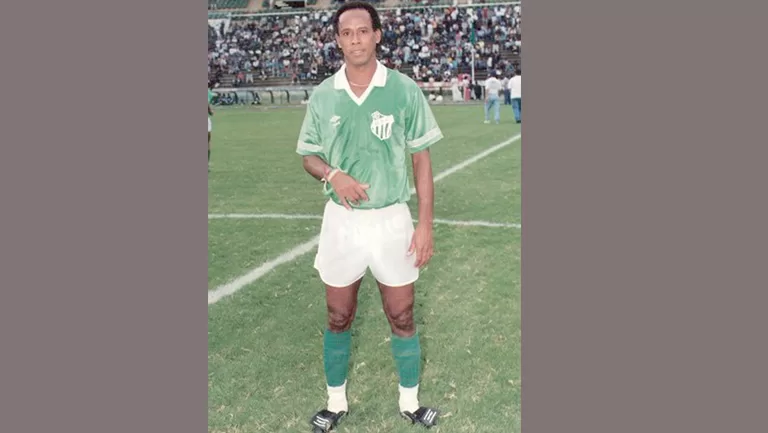 Relembre a partida de Ronaldo Fenômeno em Alfenas e suas controvérsias de 1994